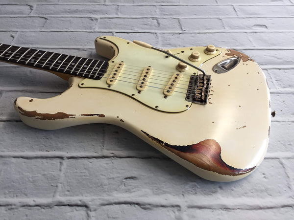 CSS Olympic White over Sunburst Medium Relic '60s – Fraser Guitars