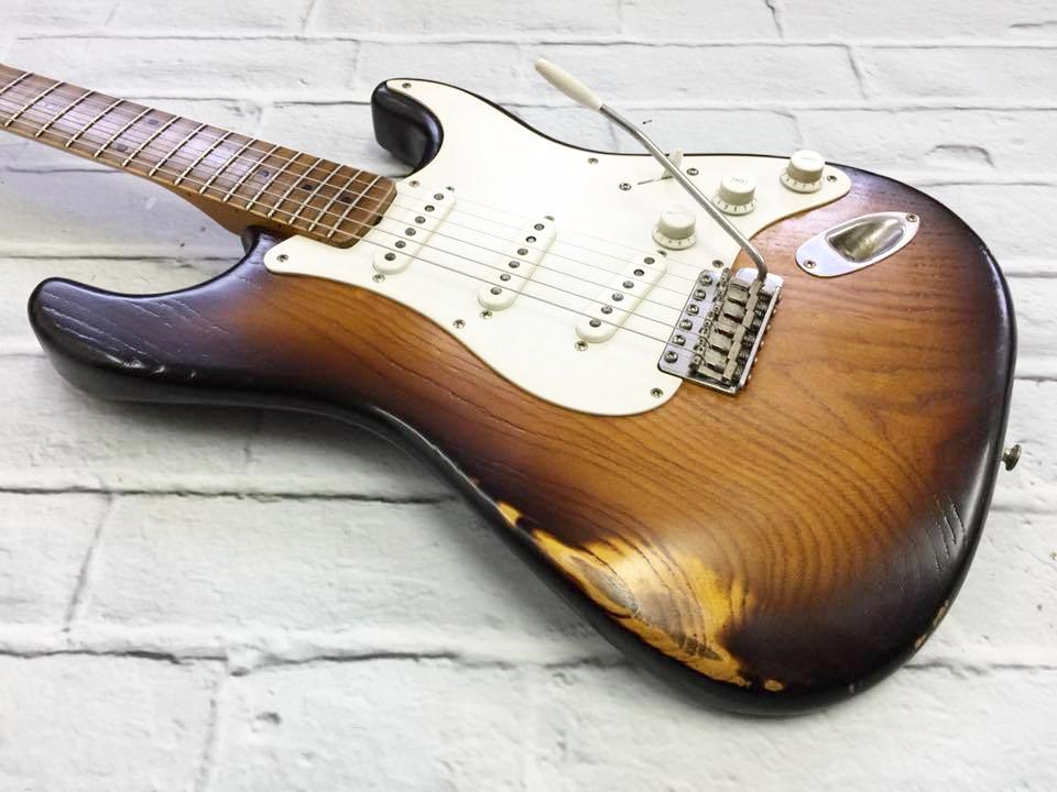 VSS Tobacco Burst Light Relic Ash '54 – Fraser Guitars