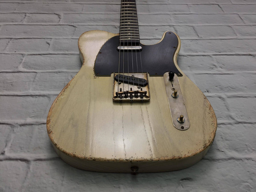 Fraser Guitars : VTS Translucent White Light Relic Ash 60s : Retro Vintage Aged Custom T-Style Guitar