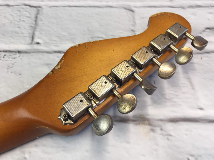 Fraser Guitars : Vintage Series :  VSS Daphne Blue Light Relic 50s : Retro Vintage Custom S-Style Aged Guitar