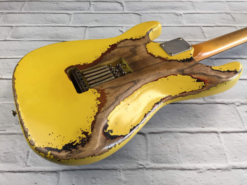 Fraser Guitars : Custom Series : CSS Golden Yellow over Sunburst HSS Heavy Relic Ash 60s : Vintage Aged S-Style Relic Guitar