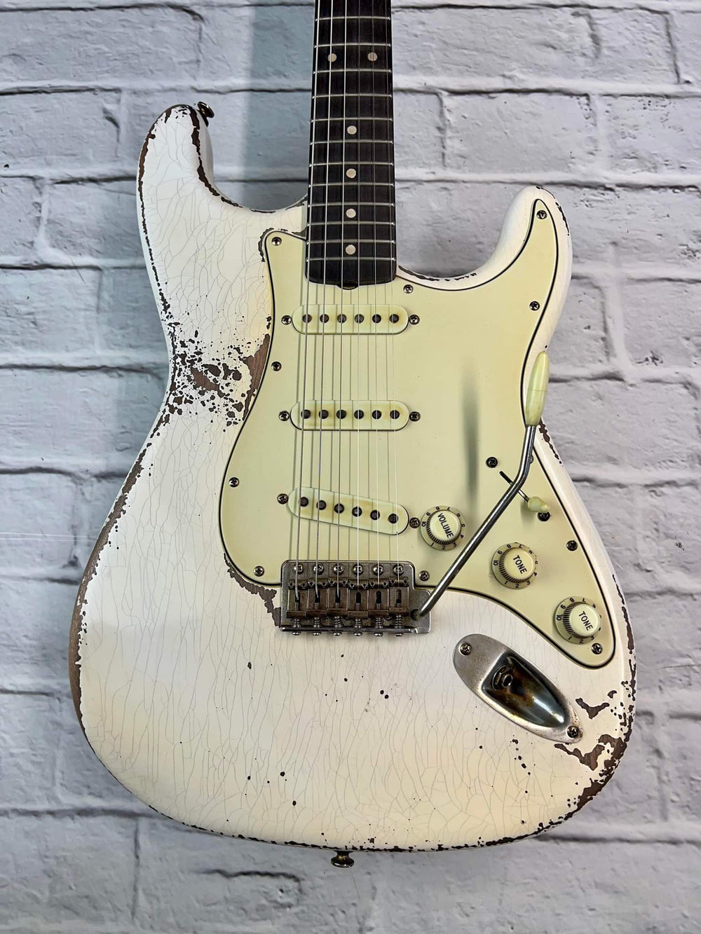 CSS Arctic White Heavy Relic '60s – Fraser Guitars